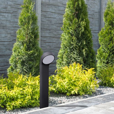Round bollards